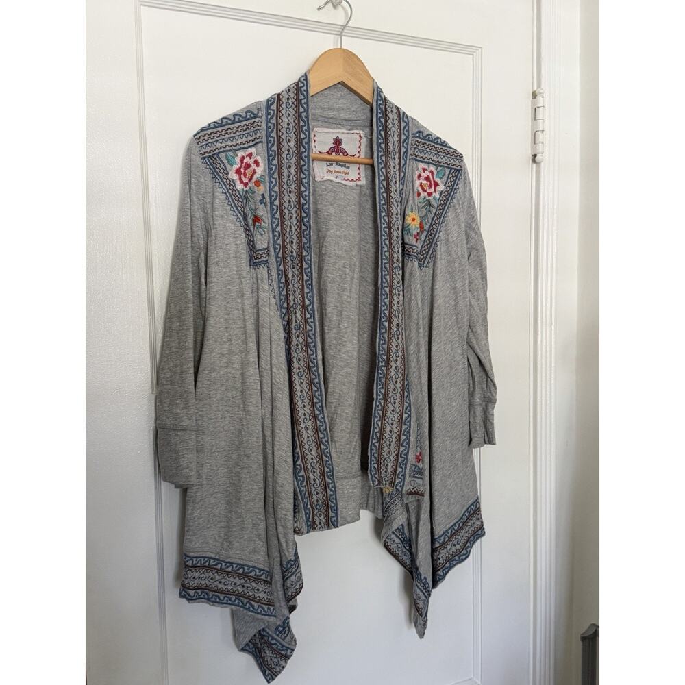 Johnny Was JW‎ Los Angeles Cardigan Womens Medium Gray Embroidered Boho Rose